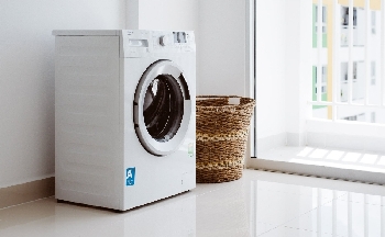 4 thủ thuật nhỏ giúp bạn tiết kiệm điện khi dùng máy giặt
Máy giặt giúp ích rất nhiều cho đời sống hiện đại, tuy nhiên, điều này cũng tiêu tốn của bạn một khoản kha khá.
Nếu bạn đang tìm cách cắt giảm chi phí khi giặt giũ thì hãy tham khảo bài viết may bien tan gia re dưới đây.
Chọn mực