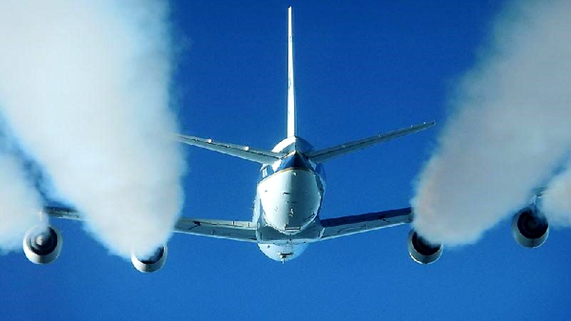 Động cơ máy bay tiết kiệm nhiên liệu và hạn chế khí thải, máy biến tần giảm chi phí
